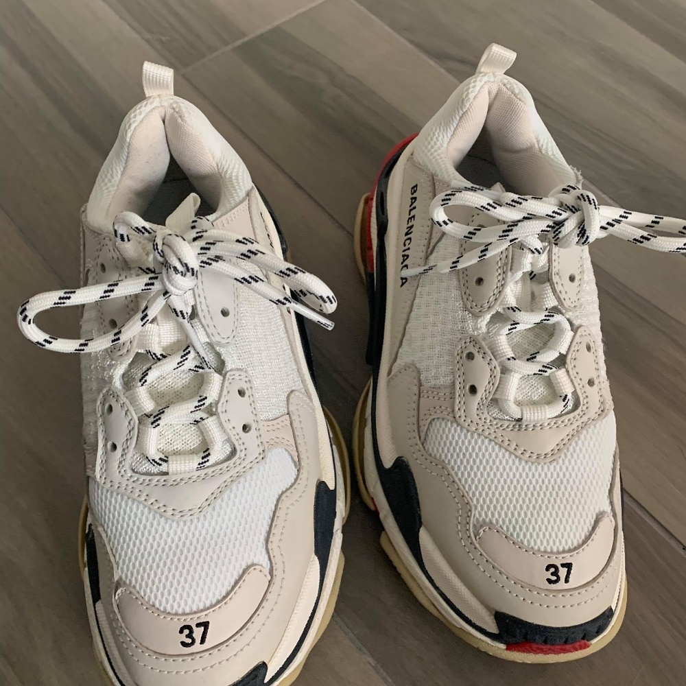 BALENCIAGA sneakers
